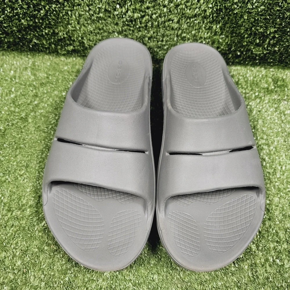 Oofos OOahh Slide Gray Recovery Athletic Comfort Sandals Mens Size US 11